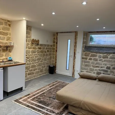 Charming Stone * Golbey