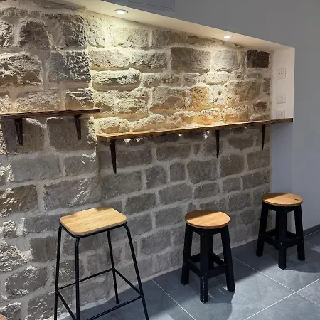 Charming Stone Appartamento *